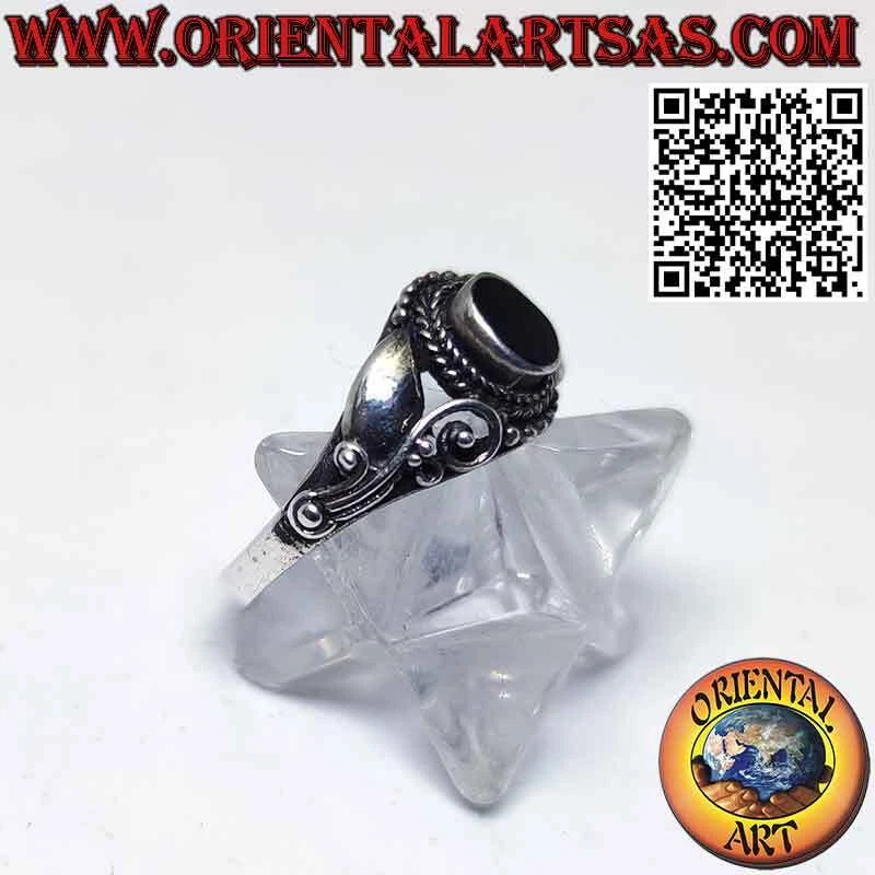 Anello in argento 925‰ con onice ovale e decorato con un fiore di lilla sui lati - Immagine 4 di 4