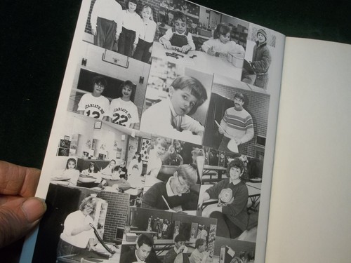 Anuario "Memories" de la escuela St Jacinth 1992 Bay City Mi ~ #D-30 - Imagen 2 de 8