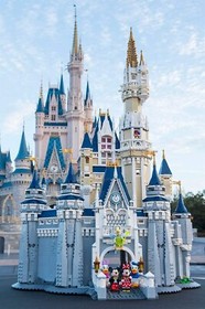 NIB LEGO Disney Princess The Disney Castle (71040) 4080pcs