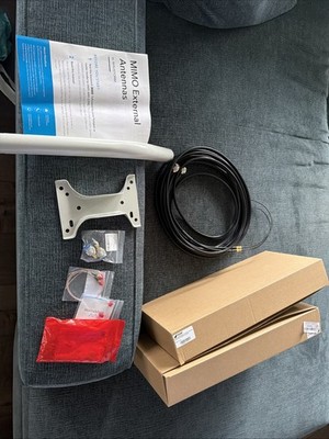 MIMO 2x2 Log Periodic External Antenna Kit for 4G LTE/5G Hotspots & Ro