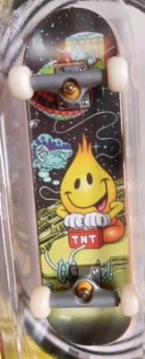 X CONCEPTS TECH DECK FINGER BOARD SKATEBOARD WORLD INDUSTRIES 3020 #3025 WILLY