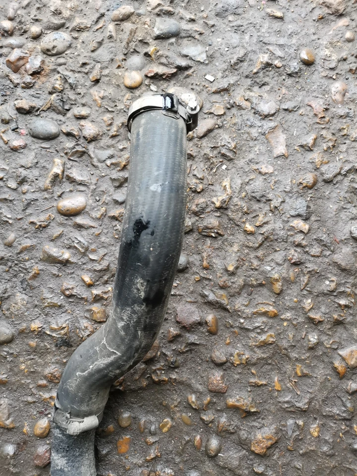 KIA SPORTAGE INTERCOOLER  HOSE 1.7 DIESEL MK3 (2014-2016) - Image 4 of 4