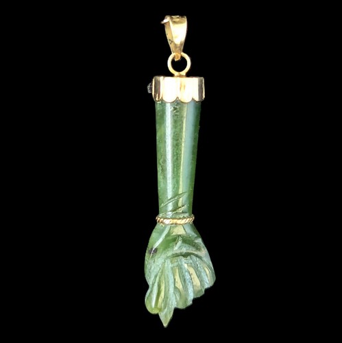 Vintage Mano Fico Pendant Jade 14k Yellow Gold Figa Hand Wearing Gold Bracelet - Picture 2 of 13