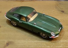MODELLINO AUTO JAGUAR E 1961 BBURAGO SCALA 1/18  [RP03]