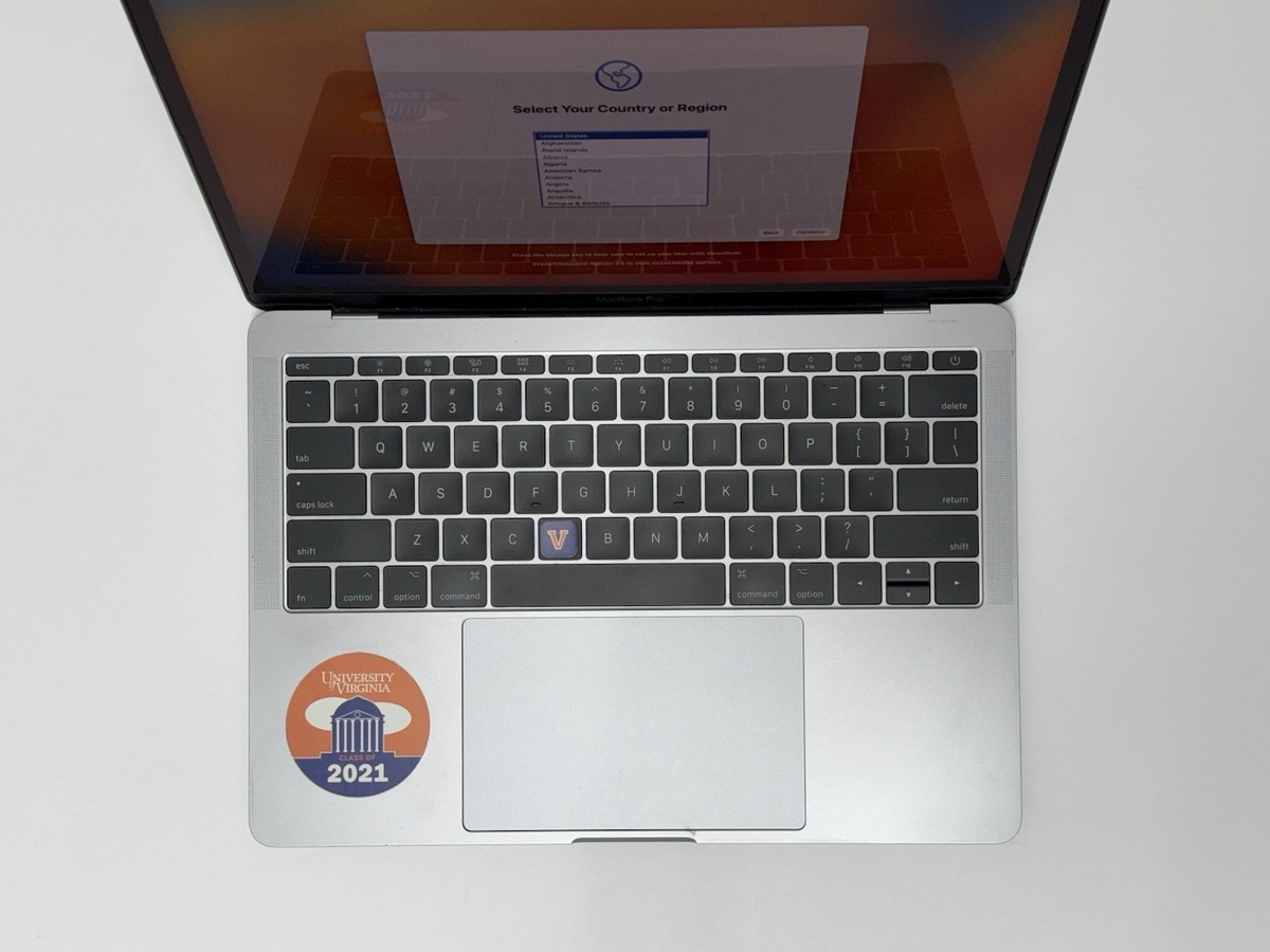 Apple MacBook Pro 13