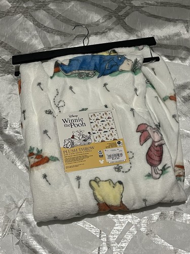 Disney Winnie the Pooh Plush Throw Blanket 50” x 70” Soft Polyester
