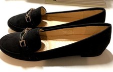 J. Mark Womens Cherry Slip On Flat Shoes Black Suede Size 6 M US