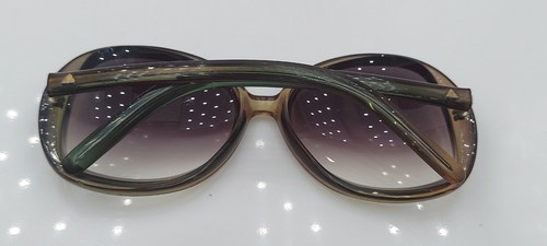 Liz Claiborne Green Oval Oversized Sunglasses Hong Kong FRAMES ONLY - Picture 5 of 5