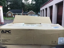 APC Smart-UPS SUM48RMXLBP2U