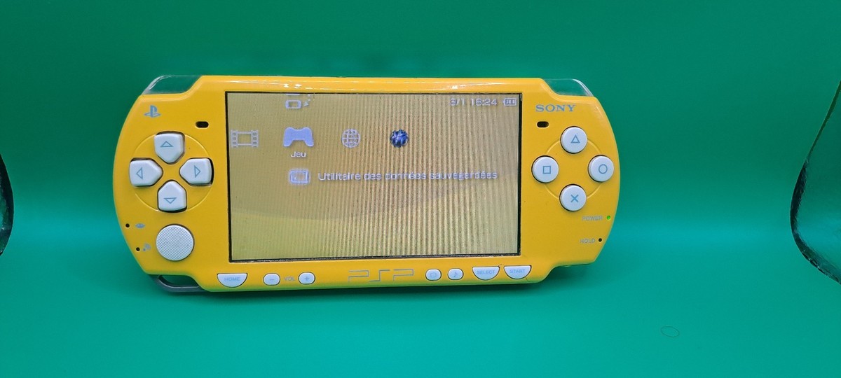 Sony PSP 2004 The Simpsons Limited Edition Sd Card Port Not