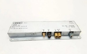 AUDI A4 Avant 8ED, B7 Antennenverstärker  8E9035225P 3.00 Diesel 2007 33621883