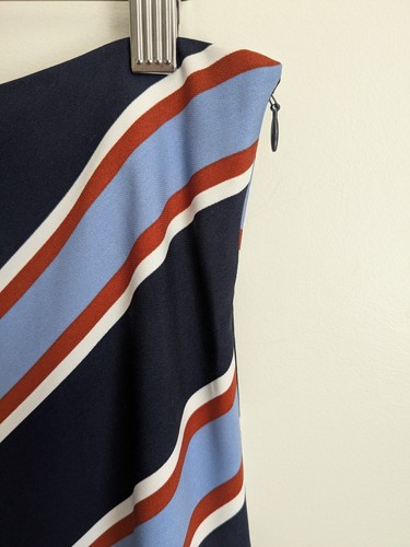 Ann Taylor Bias Cut Preppy Stripe Skirt A-Line Navy Size 12 Below Knee Modest - Picture 4 of 7