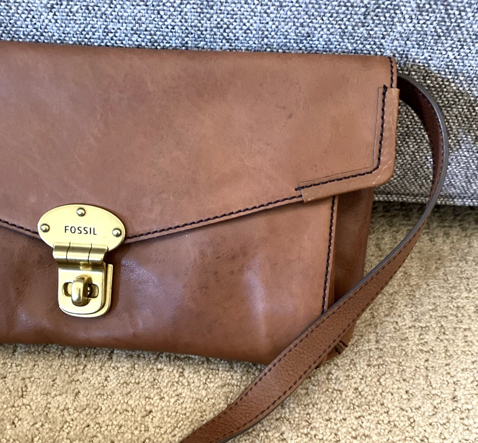 De Colección FOSSIL Marrón Vachette Cuero Bolso sin asas Sobre Cartera Bolso de Hombro Llave Foto 3 de 4