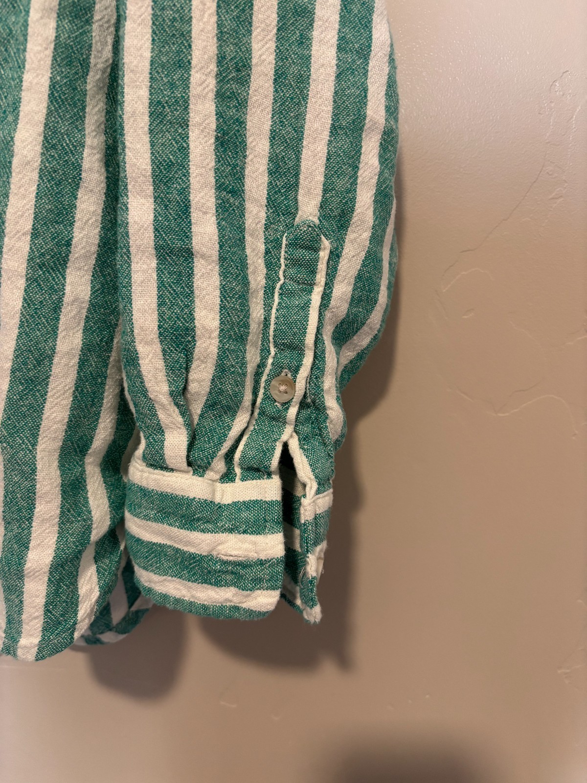 Universal Threads Linen Striped Button Down Shirt… - image 6