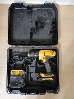 DEWALT DCD771C2 20V Cordless Drill/Driver Kit
