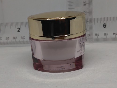 Crema reafirmante/esculpidora para rostro y cuello Estee Lauder Resilience Lift 0,5 oz. - Imagen 3 de 4