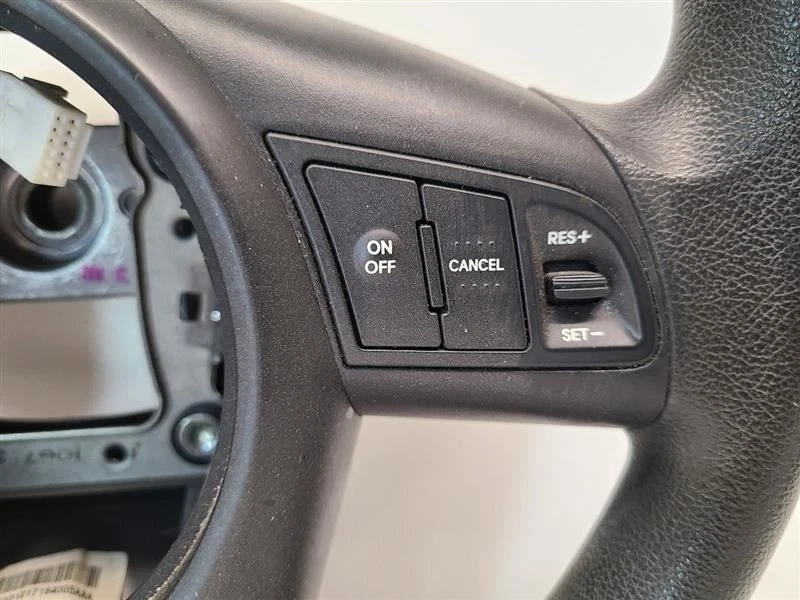 2010 2011 2012 2013 Kia Forte Steering Wheel W Controls 10-13 561101M650WK - Image 3 of 4