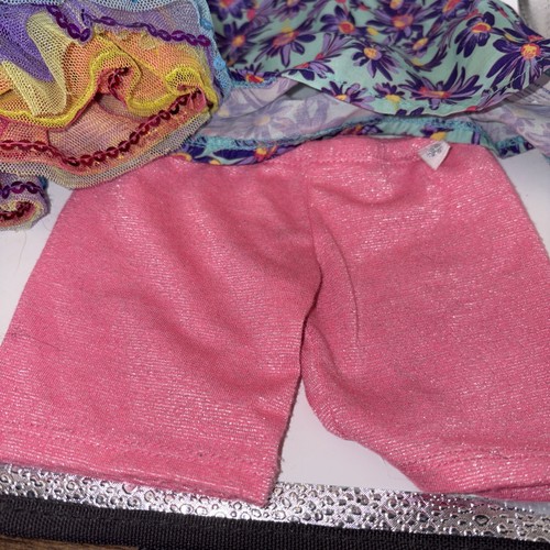 Build A Bear Workshop ROPA ZAPATOS PATINES TRAJES LAZOS Y UN BOLSO DE CUERDA BEBÉ - Imagen 6 de 16