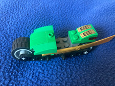 LEGO Ninjago 70722 moto verte Lloyd Overborg attack