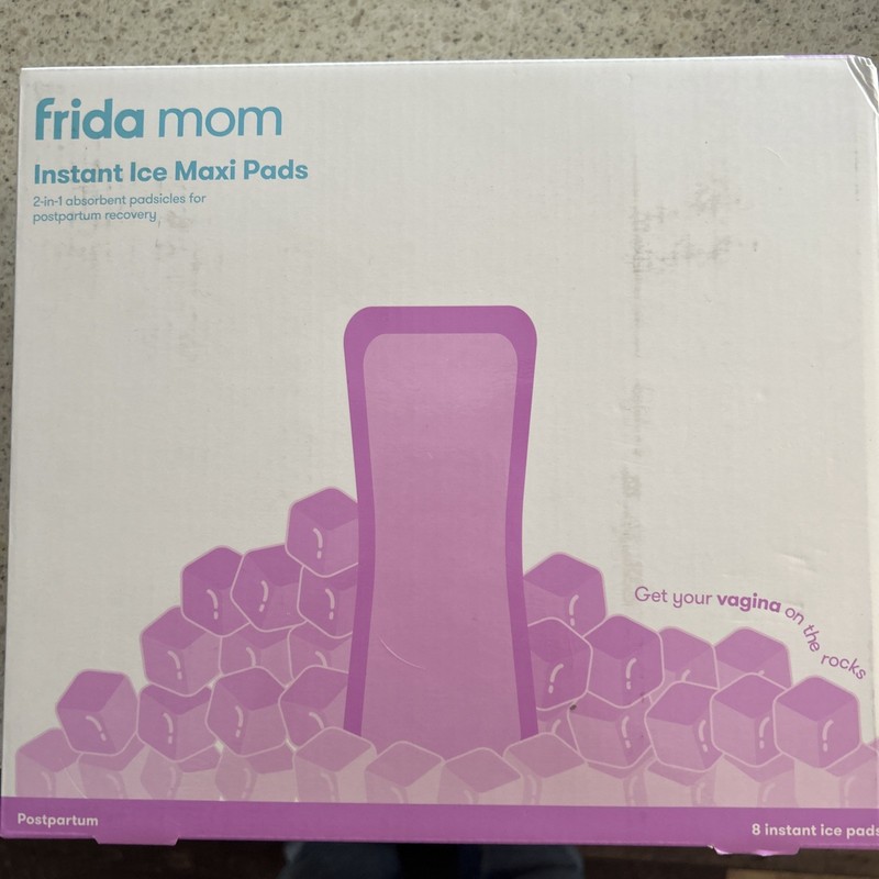 Frida Mom 2-in-1 Postpartum Pads, Absorbent Perineal Ice Maxi Pads, Instant Cold