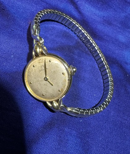 Omega 18k Solid Gold Ladies Watch ~ 6 Grams of 18k Gold!