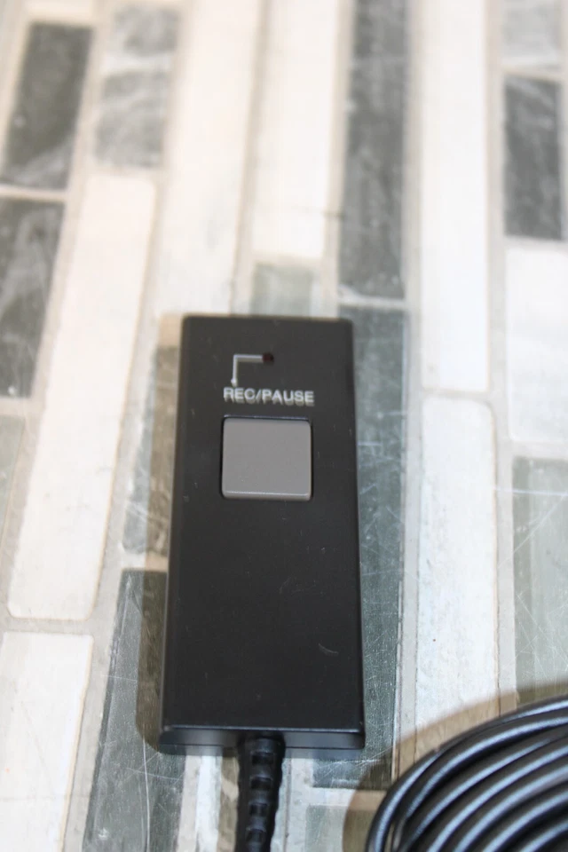Panasonic VSQW0001 Camcorder Remote Pause Controller Record - Image 2 of 3