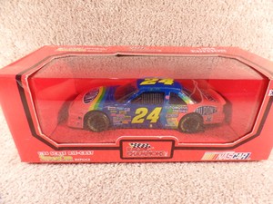 jeff gordon 1 24 diecast cars