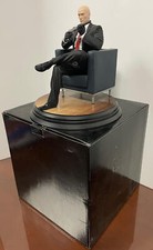 Hitman Agent 47 Tobias Ripper Chessmaster Statue