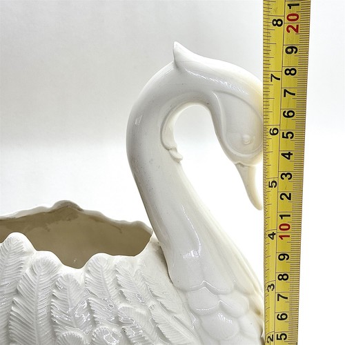 LARGE WHITE CERAMIC SWAN PLANTER SCULPTURE RETRO MID CENTURY STYLE VASE - Picture 6 of 7