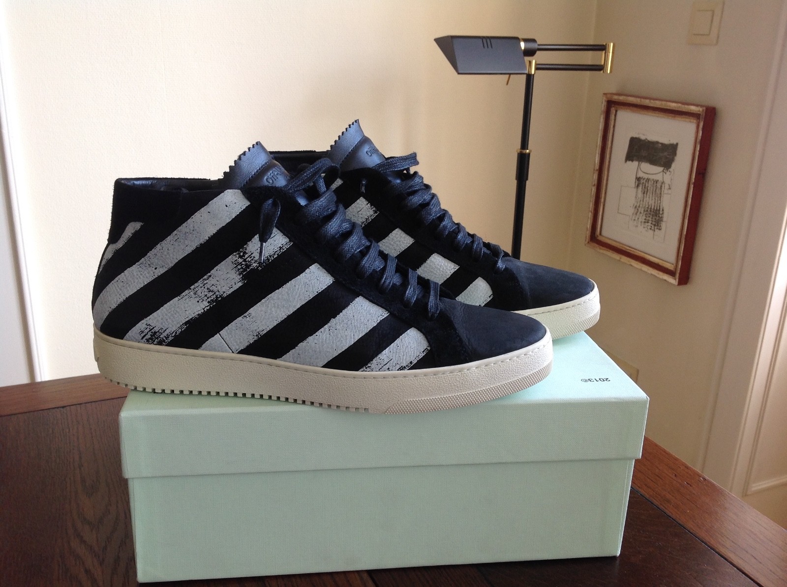 OFF-WEISS c/o Virgil Abloh Brushed Diagonals Mid Sneaker schwarz 42 OFF-WEISS c/o Virgil Abloh Brushed Diagonals Mid Sneaker schwarz 42