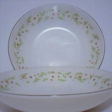SUZI Ceramic Serving Dish Saucer Salad Bowl by M Japan White Floral Set of Two 