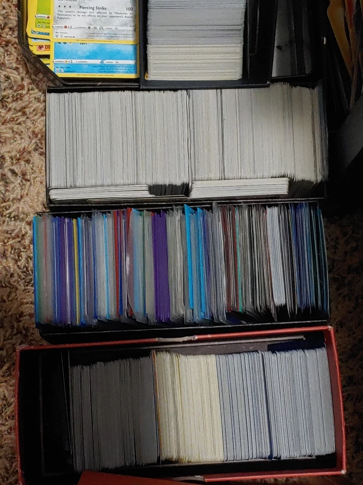 HUGE Mystery Lot 100x Pokemon TCG Cards Assorted Vintage Base Set SWSH XY Old NM - Image 2 of 3