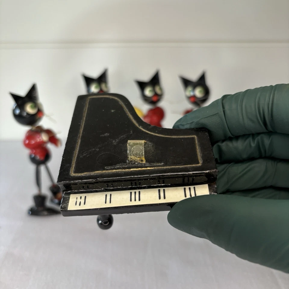 Vintage Wood Black Cat Jazz Band Figurine Set 5 Musician Cats with Piano Japan - Image 4 of 4