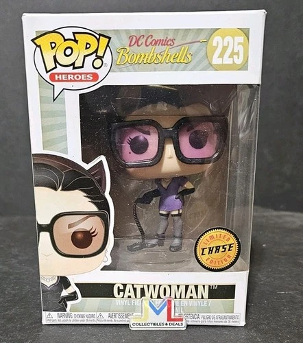 Funko Pop! Vinyl: DC Comics - Catwoman (DC Bombshells) (Purple) (Chase) #225