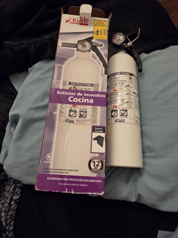 Kidde White Kitchen Fire Extinquisher