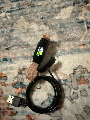 Fitbit Inspire 3 Health & Activity Tracker Nylon Band Great Cond