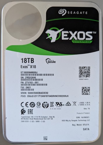 Seagate Exos X18 18TB Interne Festplatte ST18000NM000J 3,5 Zoll HDD SATA3 256MB