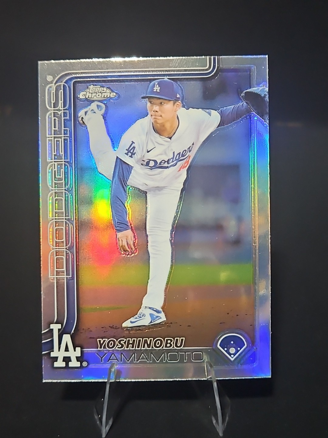 2025 Topps Chrome - Refractor - Yoshinobu Yamamoto - #179 - LA Dodgers