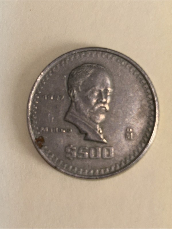 Lot 0f2 Mexica  Coins 1987 500 Pesos  Silver. And A 1980 Peso