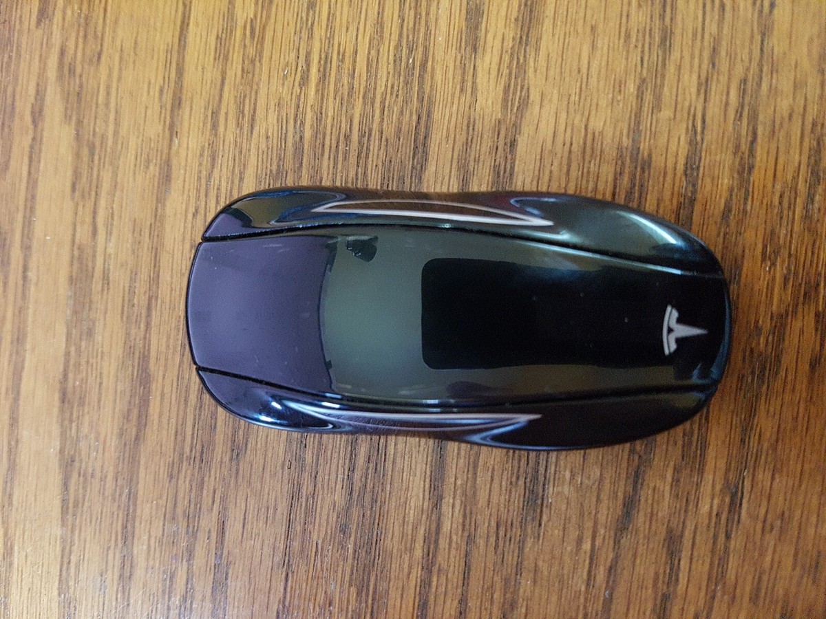 2012 -17 TESLA MODEL S SMART KEY REMOTE FOB FCC: AQO002 1007492-00