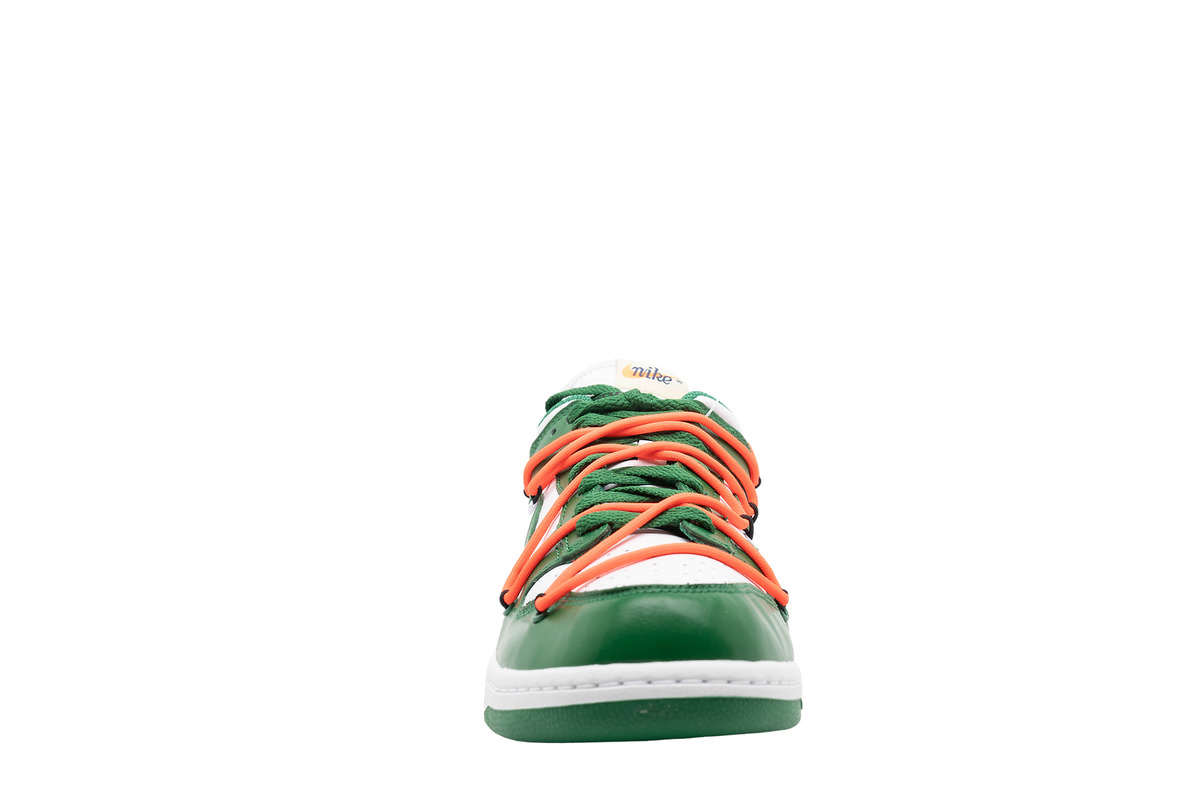 Size 5, Nike Dunk Low 'Virgil Abloh™ x Futura Laboratories