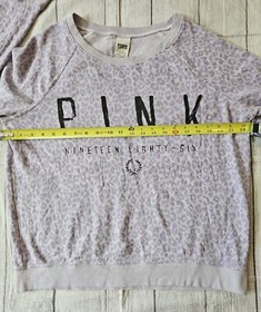 Victoria's Secret Pink Size Large&bull; Lavender Leopard All Over Print Spellout Cozy
