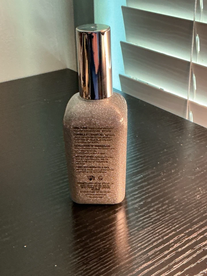 ELIZABETH GRANT Caviar Cellular Recharge Platinum Super Serum-90 ml (3 fl ozs) Foto 2 de 2