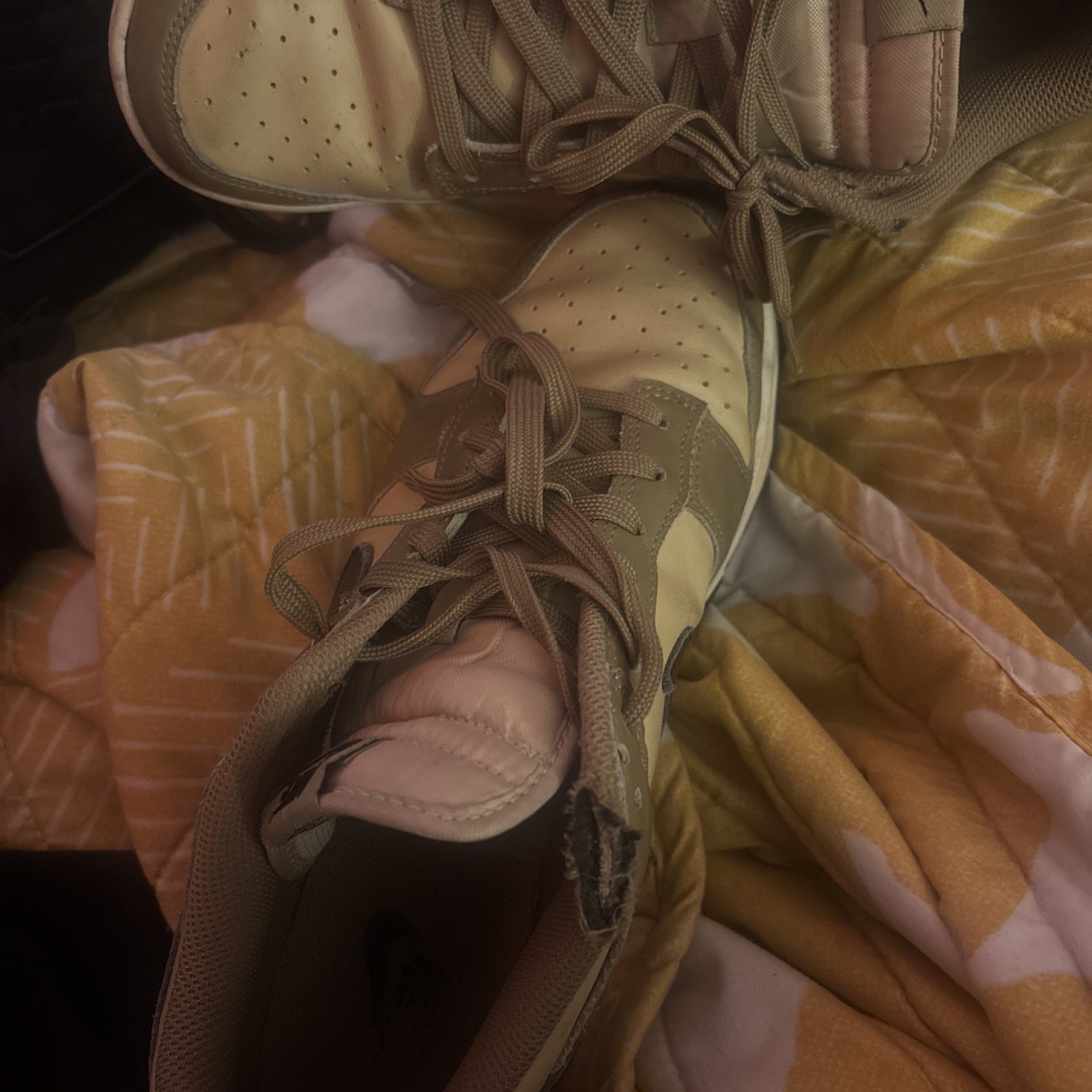 Nike dunks - image 5