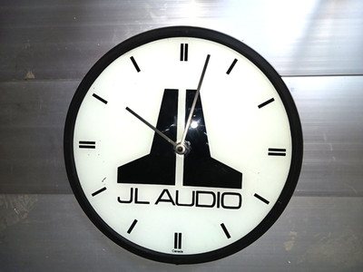 JL Audio Authorized Dealer Showroom 11''  VERY RARE  AA Battery Operated Clock