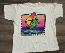 Vintage T-shirt Cancun Destination Tee Mexico 90s Vacation Lizard Windsurf Funny