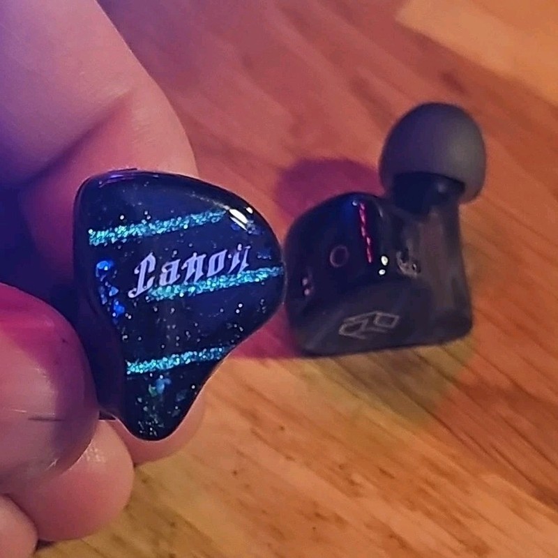 Yanyin Canon 2 Wired In-Ear Monitors (IEM) Earbuds w/ DetachableCable&Case.NoBox