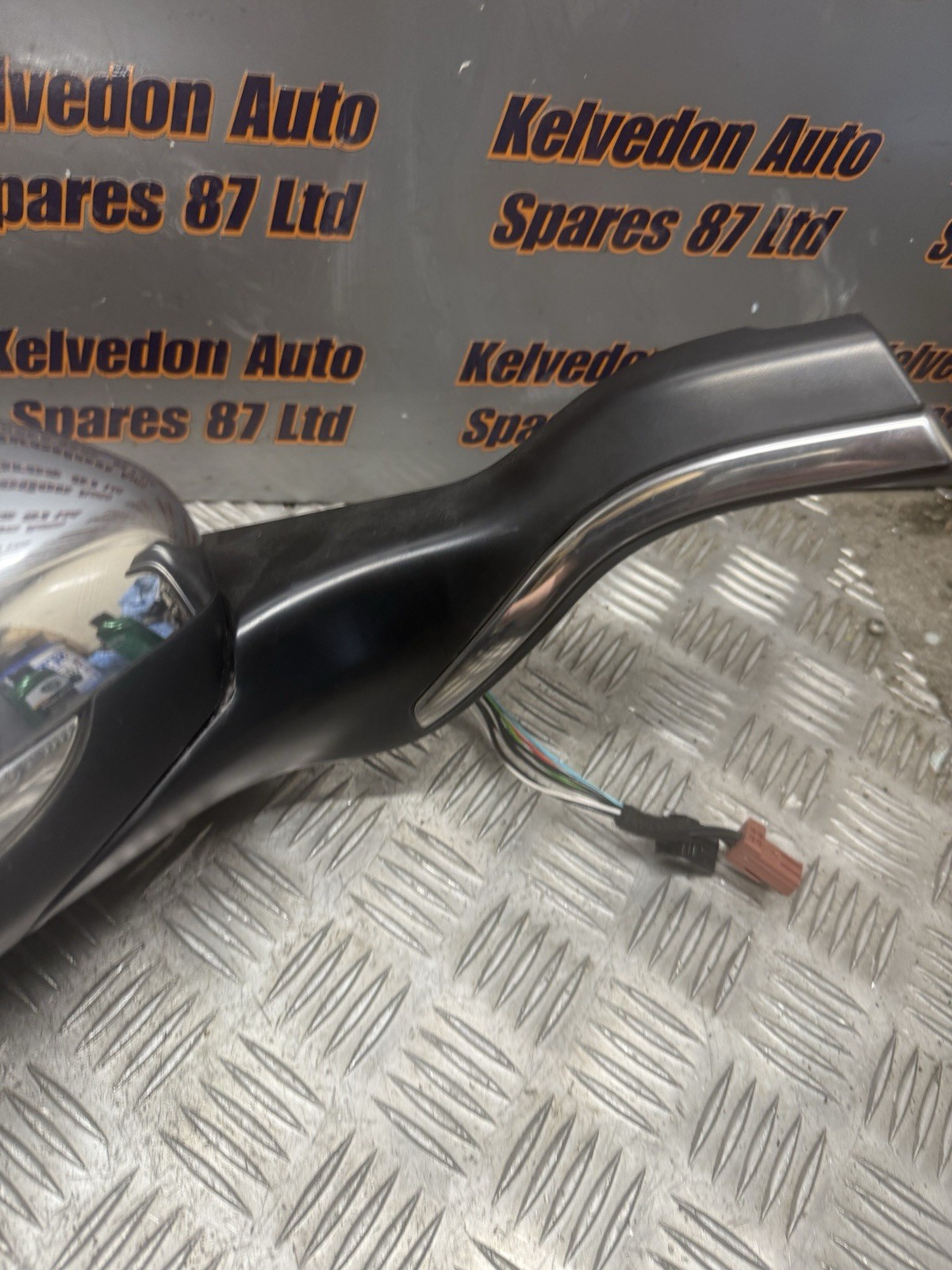 GUENUINE 2016 PEUGEOT 208 5DR DRIVER SIDE FRONT WING MIRROR CHROME / BLACK - Image 5