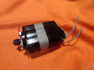Phoenix  PNE 20  Adlerette Nähmotor Anlasser Einbaumotor  Nähmaschine