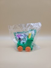 Vintage 1994 McDonald's Happy Meal Toy Happy Birthday Peanuts Figure 12